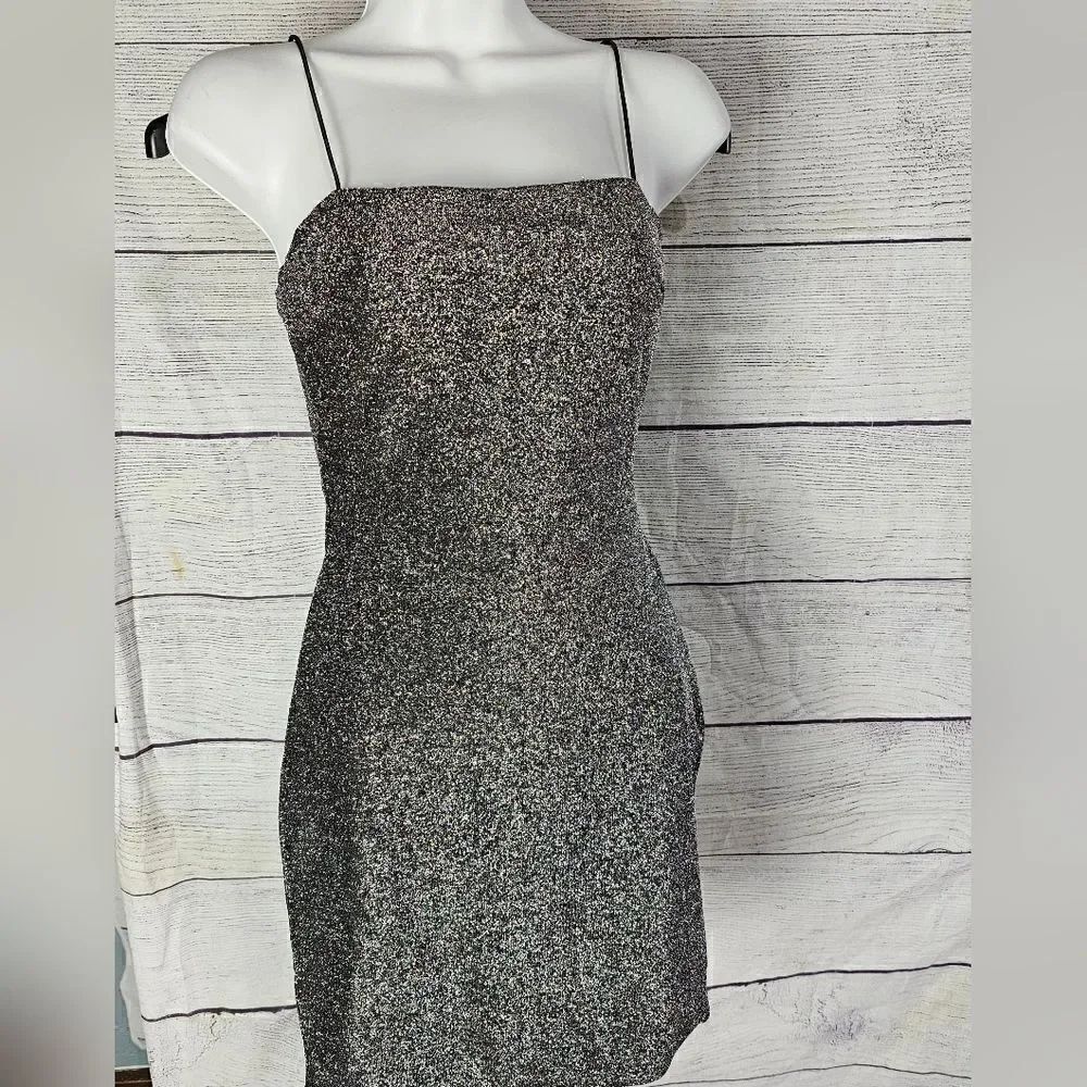 Women's Sleeveless Bodycon Shimmering Dress Small
